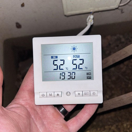 Cách sử dụng và cài đặt bảng điều khiển Heat Pump