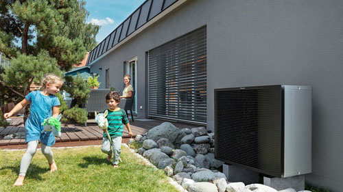 Các loại Heat Pump phổ biến và nguồn năng lượng tái tạo khai thác
